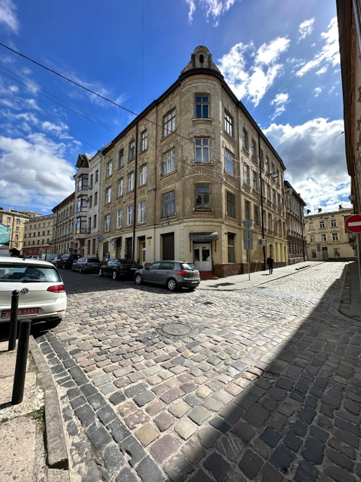 Romantic Apartments - In The Center Of Lviv , King-Size Bed Dış mekan fotoğraf